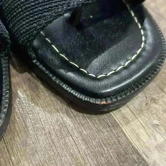 Donald Pliner Women’s Haze Black Mule Block Heel Sandal Size 7 - Picture 10 of 15